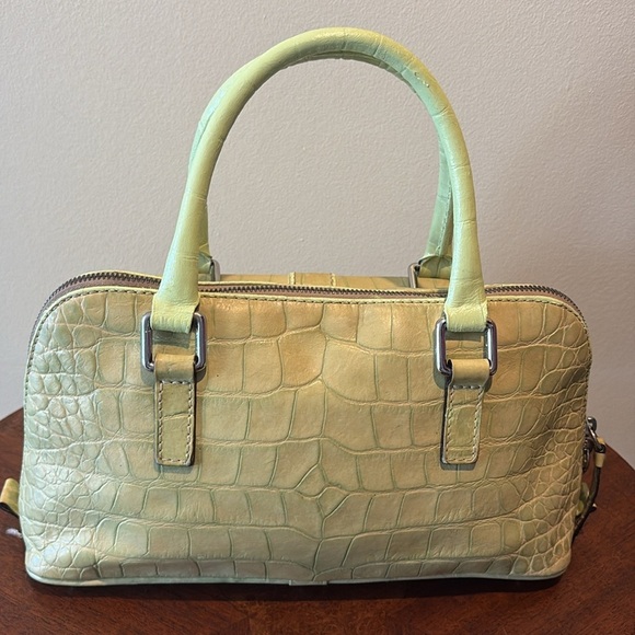 Dooney & Bourke  Vintage  alligator Satchel  Leather  Lt. Green  Front pocket - Picture 7 of 15